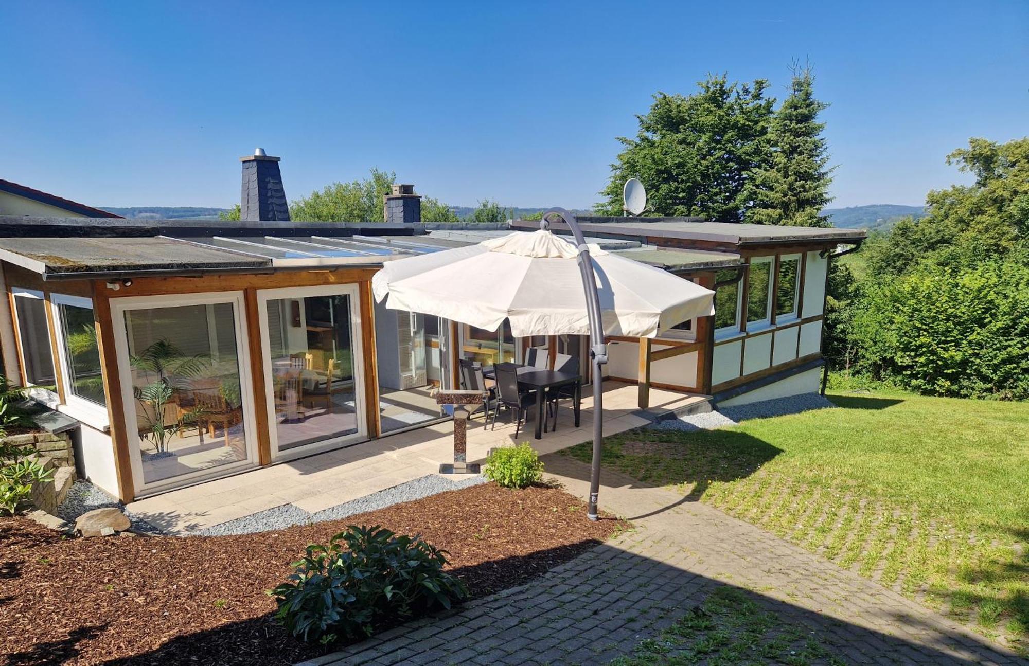 Ferienhaus Berghausen Am Hennesee Meschede Exterior foto